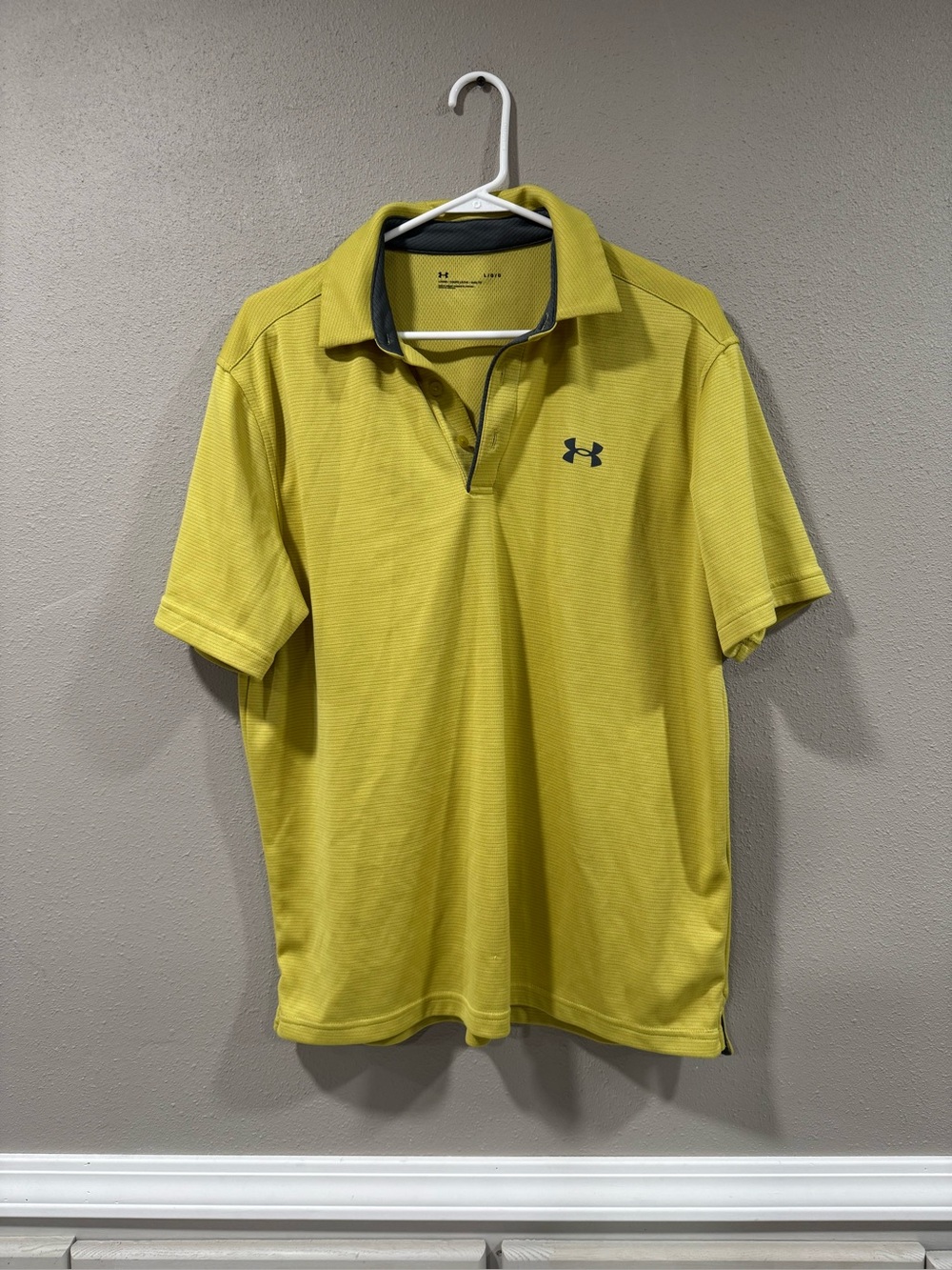 Under Armour Men’s Lime Yellow Polo with Contrast Trim
